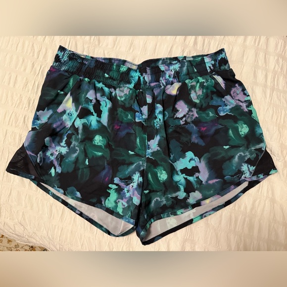 All in Motion Floral Design Target Athletic Shorts - Picture 1 of 3